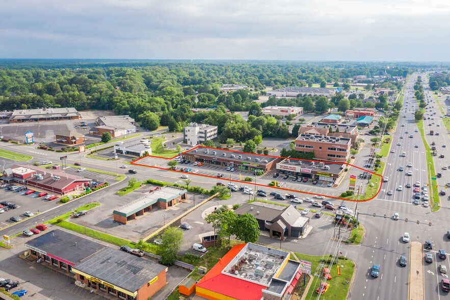 More Photos Of 3500 Plank Rd, Fredericksburg General Retail For Sale