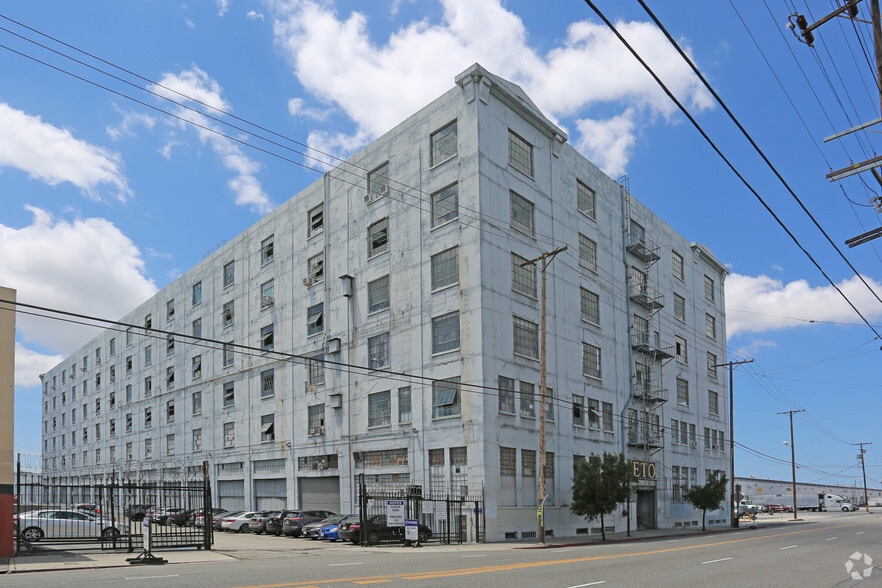 More Photos Of 1340 E 6th St, Los Angeles Manufacturing For Lease