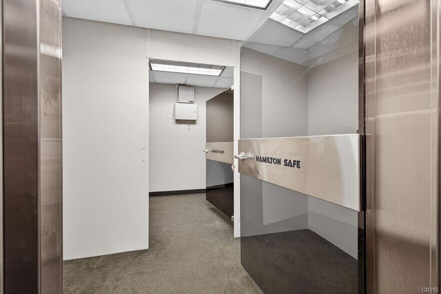 More Photos Of 7812 Turin Rd, Rome Office For Sale