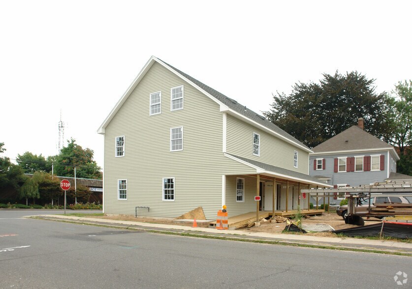 More Photos Of 100 W Main St, Plainville Coworking Space