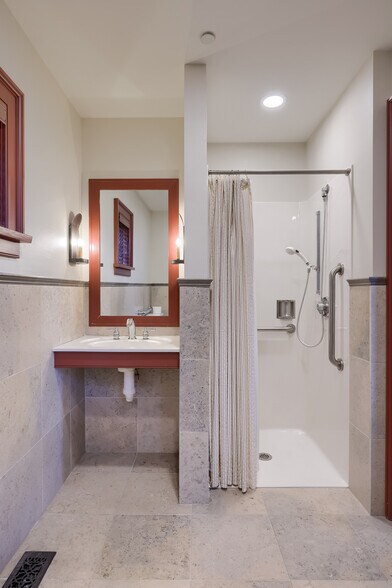 More Photos Of 711 Hartman Station Rd, Lancaster Office Residential For Lease