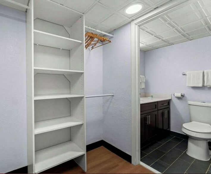 More Photos Of 2016 E 16th Ave, Cordele Apartments For Sale