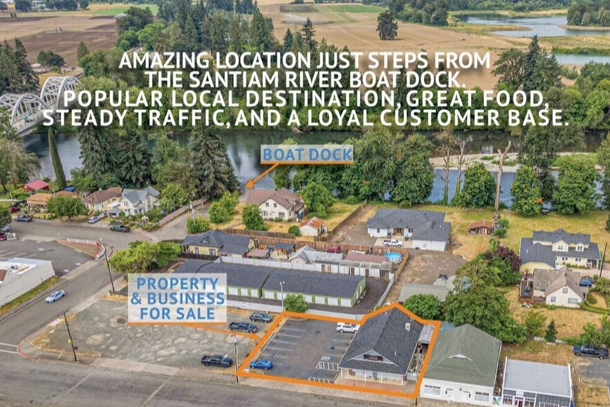 More Photos Of 142 S Main St, Jefferson Flex For Sale