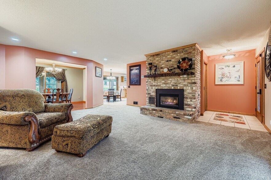 More Photos Of 198 35th St NE, Buffalo Warehouse For Sale