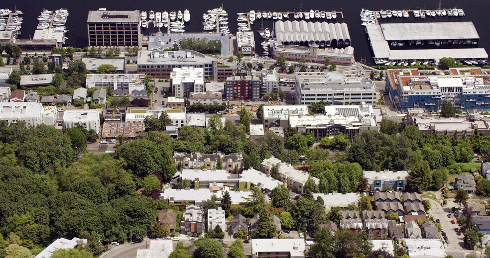 More Photos Of 1600 Dexter Ave N, Seattle Apartments For Lease