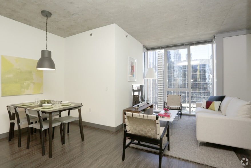 More Photos Of 215 W Lake St, Chicago Apartments For Lease