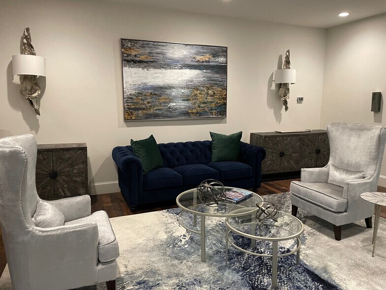 More Photos Of 70 Sapphire Valley Rd, Sapphire Apartments For Sale