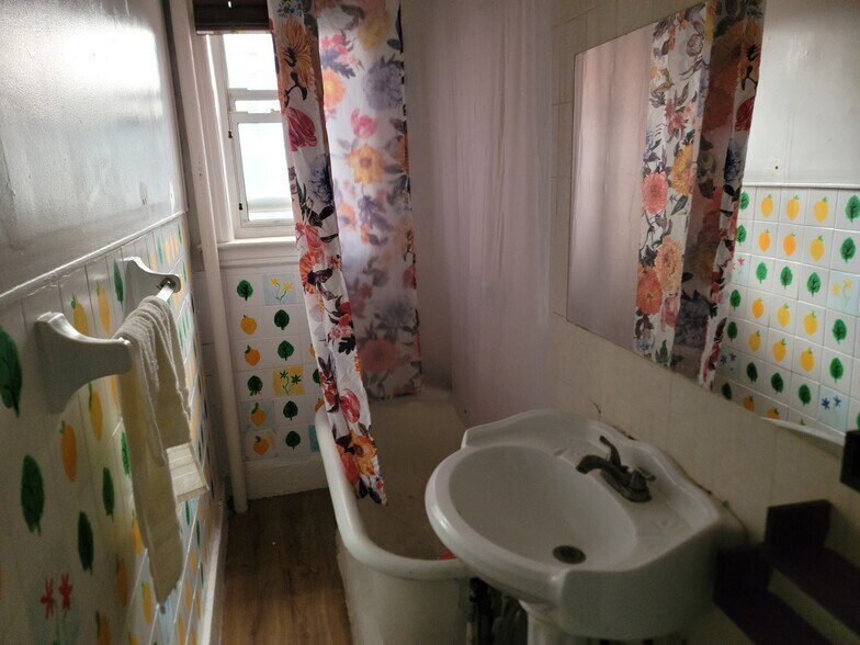 More Photos Of 1349 57th St, Brooklyn Apartments For Sale