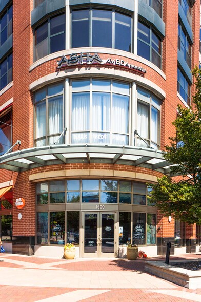 More Photos Of 1620 Sherman Ave, Evanston Apartments For Lease