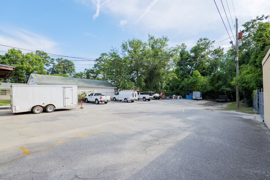 More Photos Of 1004 Williams St, Valdosta Office For Sale