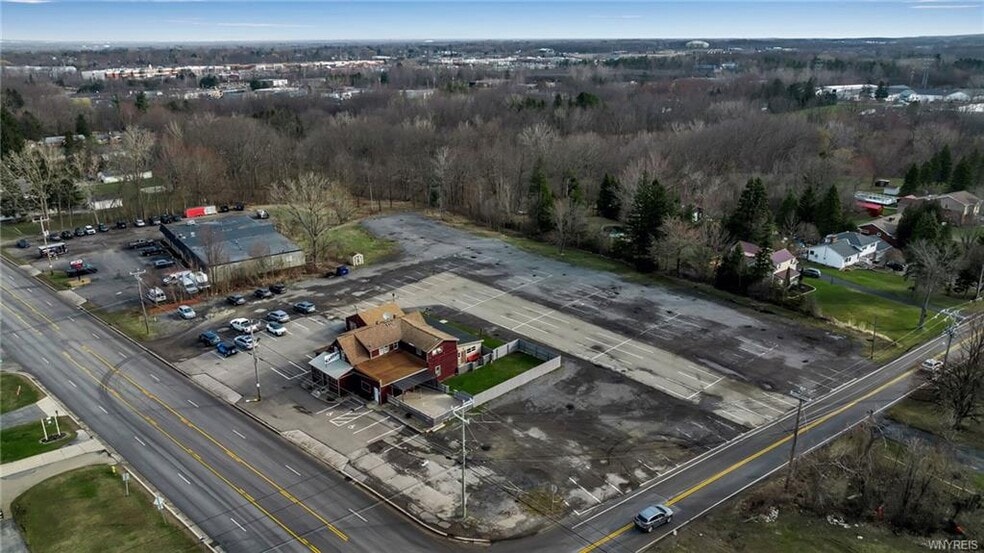 More Photos Of 3719 Abbott Rd, Orchard Park Restaurant For Sale