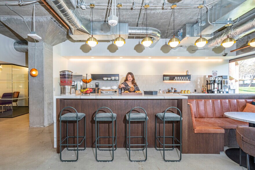 More Photos Of 1700 Montgomery St, San Francisco Coworking Space