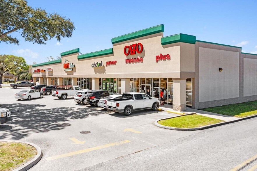 More Photos Of 3001 Veterans Memorial Dr, Abbeville Unknown For Lease