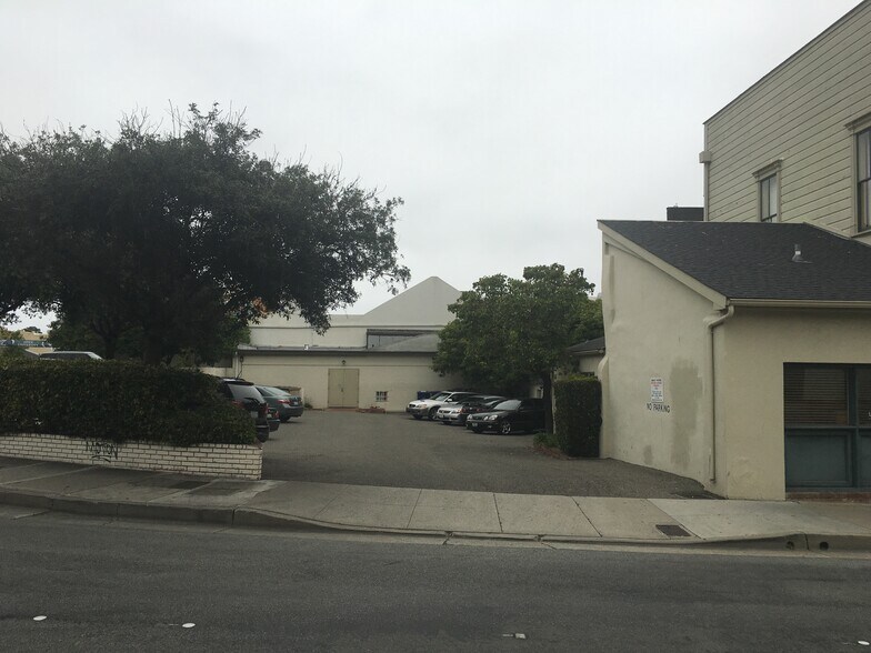 More Photos Of 486 Alvarado St, Monterey Storefront Retail Office For Lease