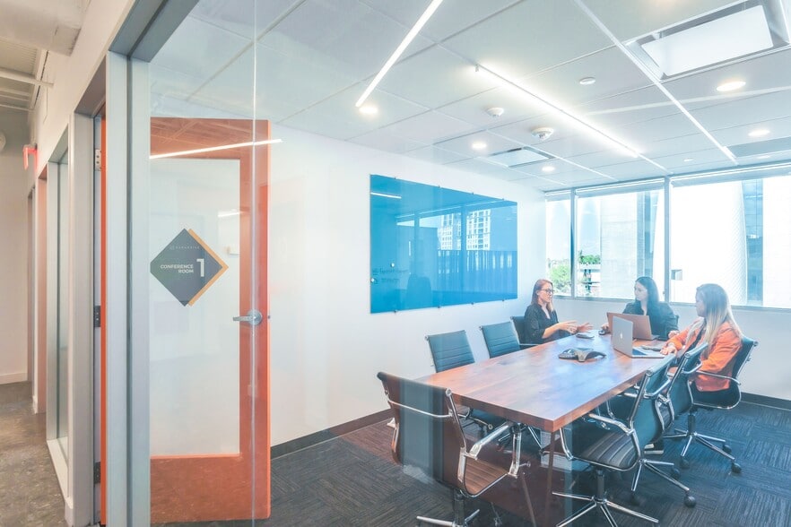 More Photos Of 333 3rd Ave N, Saint Petersburg Coworking Space