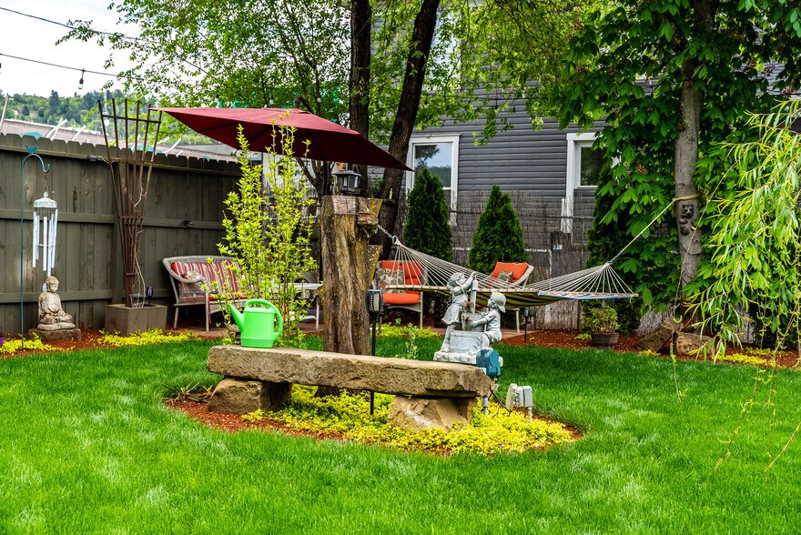 More Photos Of 236 SE Stephens St, Roseburg Hospitality For Sale