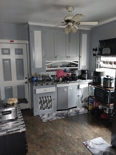 More Photos Of 1747 Catalpa Rd, Cleveland Apartments For Sale
