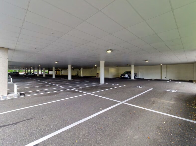 More Photos Of 100 Woodbridge Center Dr, Woodbridge Office For Lease