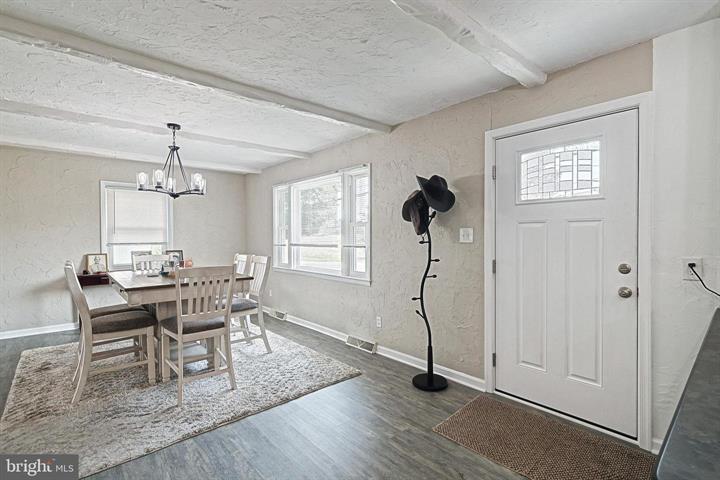 More Photos Of 1270 Chambersburg Rd, Gettysburg Specialty For Sale