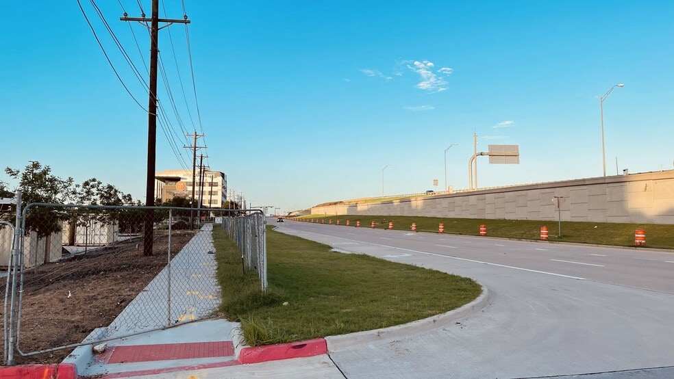 More Photos Of 7700 Hwy 121 S, McKinney Restaurant For Lease