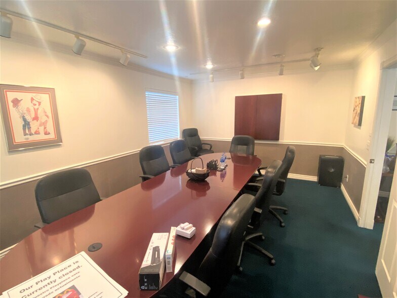 More Photos Of 1361-1373 S 740 E, Orem Medical For Sale