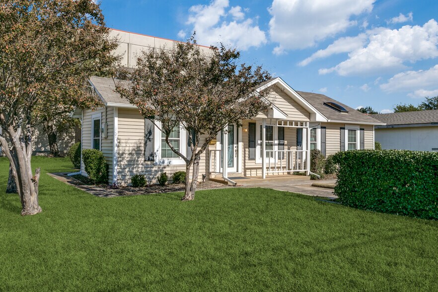 Primary Photo Of 725 W Purnell Rd, Lewisville Office Residential For Lease