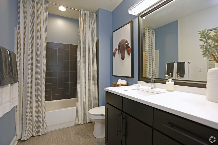 More Photos Of 1401 S State St, Chicago Apartments For Lease