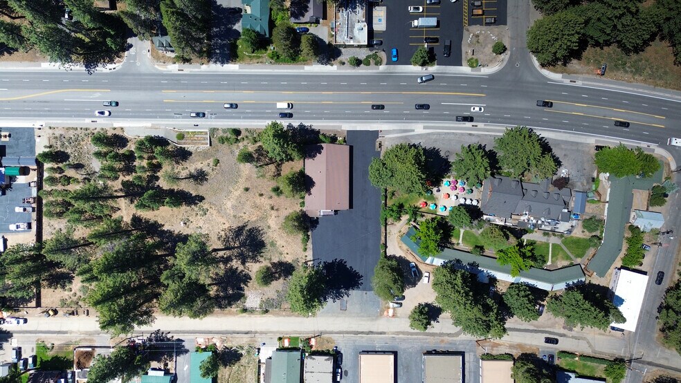 More Photos Of 807 Emerald Bay Rd, South Lake Tahoe Office For Sale