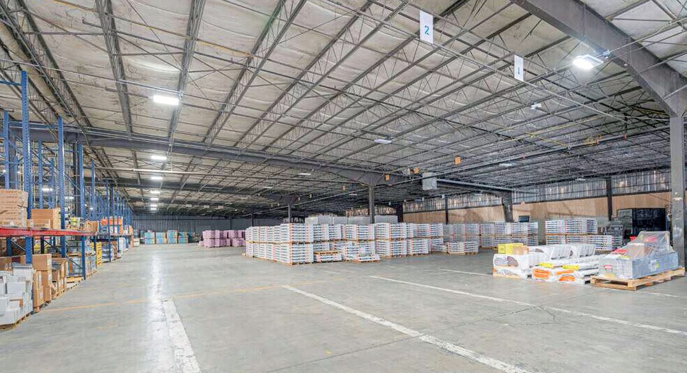 More Photos Of 680 Scattergood Dr NW, Christiansburg Distribution For Sale