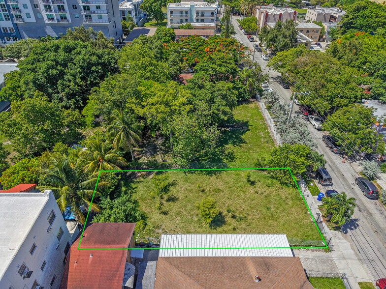 More Photos Of 120 NW 7th Ave, Miami Land For Sale