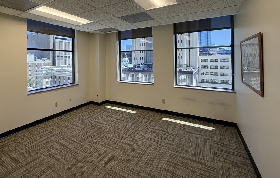 More Photos Of 707 N Franklin St, Tampa Office For Sale
