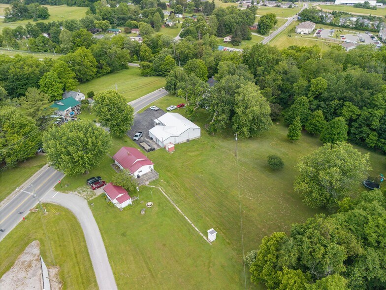 More Photos Of 904 N West St, Hillsboro Land For Sale