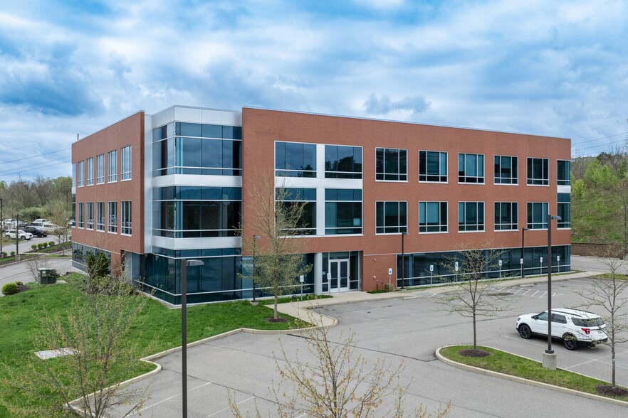 Primary Photo Of 300 Woodcliff Dr, Canonsburg Loft Creative Space For Lease