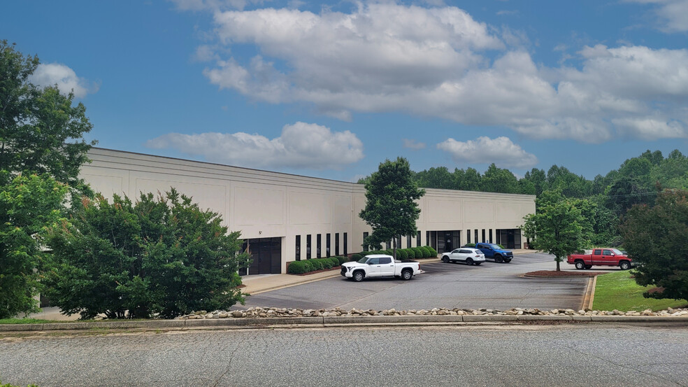 Primary Photo Of 119 Ian Ct, Spartanburg Light Distribution For Lease