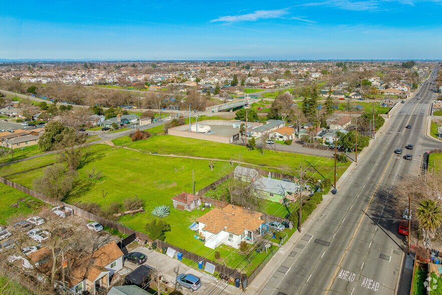More Photos Of 3137-3139 Rio Linda Blvd, Sacramento Land For Sale