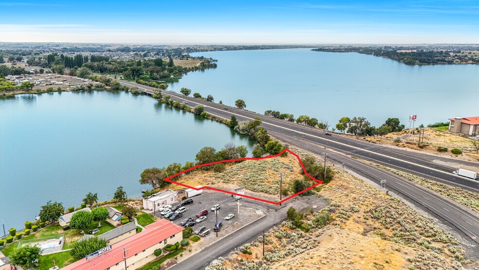 More Photos Of NNA NNA West Lakeshore Court Ct, Moses Lake Land For Sale