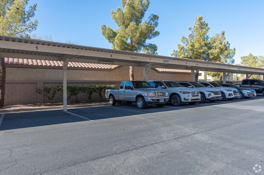 More Photos Of 9555 S Eastern Ave, Las Vegas General Retail For Lease
