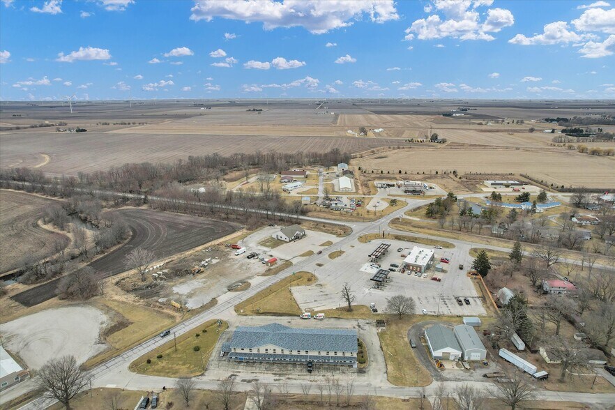 More Photos Of 940 Clinton Ave, Farmer City Land For Sale