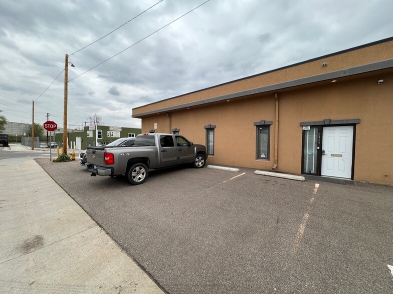 More Photos Of 3420 S Brady Ct, Englewood Light Distribution For Lease