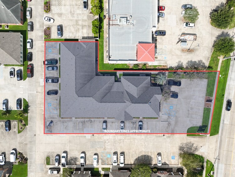 More Photos Of 13348 Coursey Blvd, Baton Rouge Medical For Sale