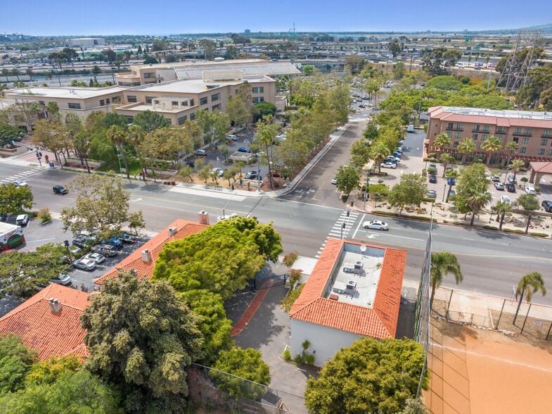 More Photos Of 4151 Taylor St, San Diego Storefront Retail Office For Sale