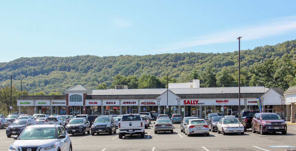 More Photos Of 45 S Route 9W, West Haverstraw Unknown For Lease