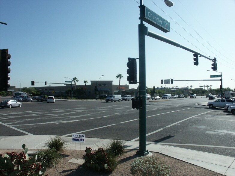 More Photos Of 4804 E Chandler Blvd, Phoenix Unknown For Lease