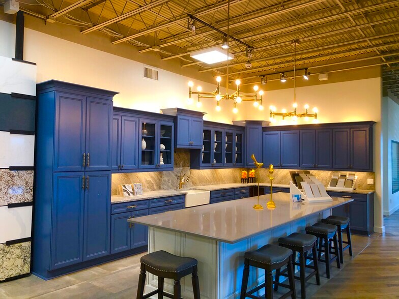 More Photos Of 3841 Ranch Road 620 S, Austin Light Distribution For Lease