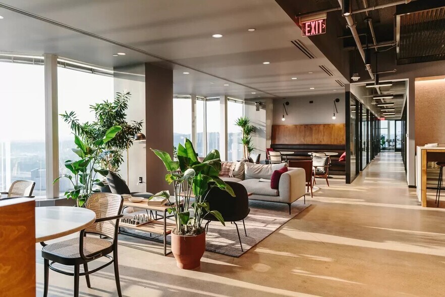 More Photos Of 1 PPG Pl, Pittsburgh Office For Lease
