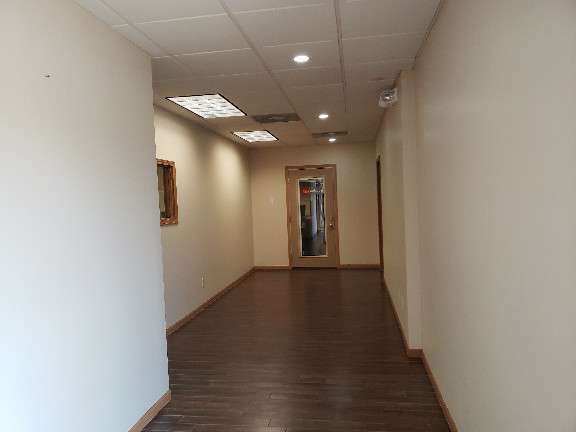 More Photos Of 1402 Columbus St, Ottawa Storefront Retail Office For Lease