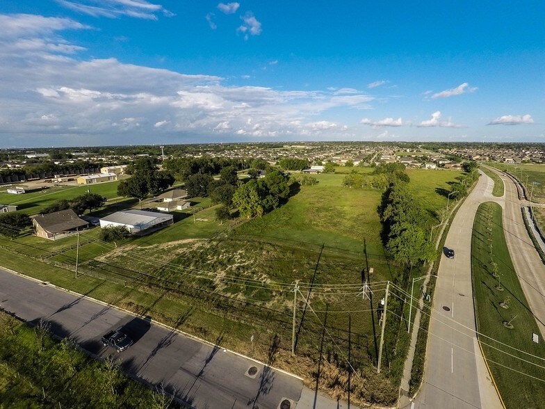 More Photos Of 8612 Fuqua St, Houston Land For Sale