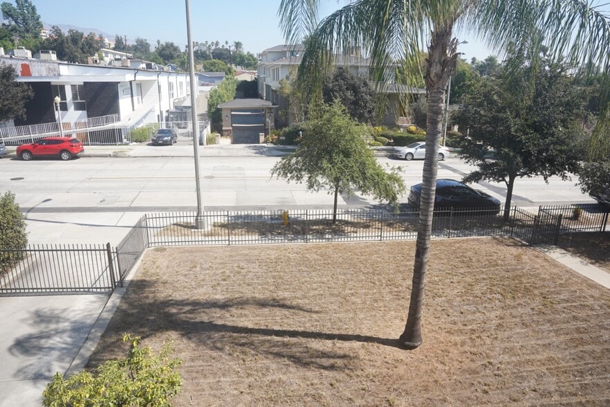 More Photos Of 1429 N Fair Oaks Ave, Pasadena Religious Facility For Sale