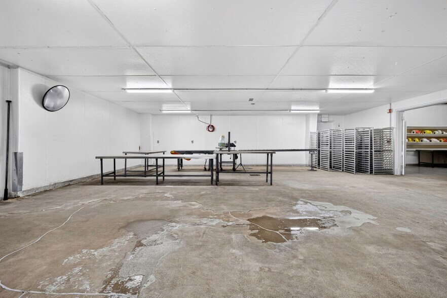 More Photos Of 1820 N Council Rd, Blanchard Food Processing For Sale