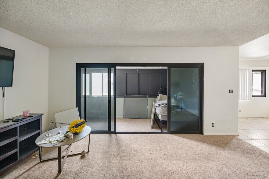 More Photos Of 145 W Hillcrest Blvd, Inglewood Apartments For Sale